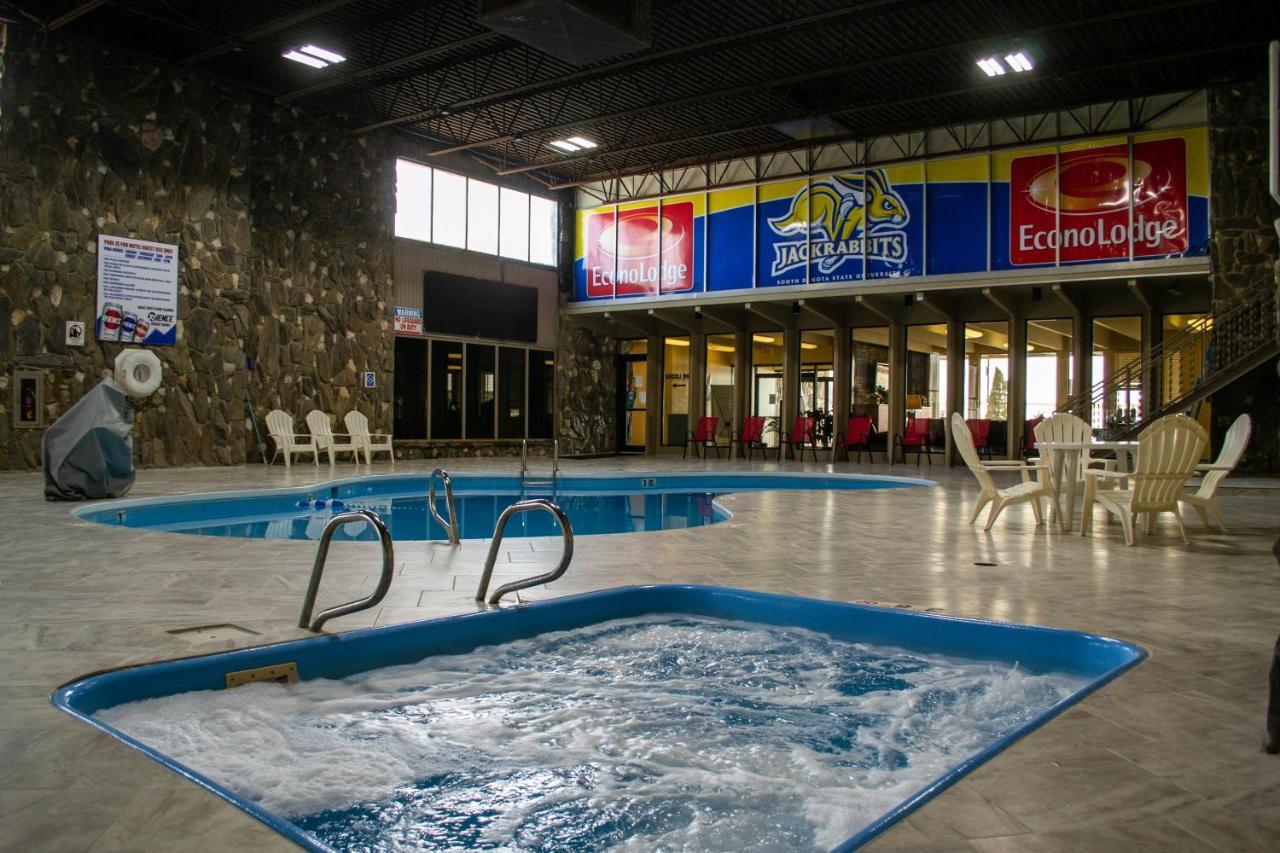 Econo Lodge Inn & Suites Brookings Exteriér fotografie