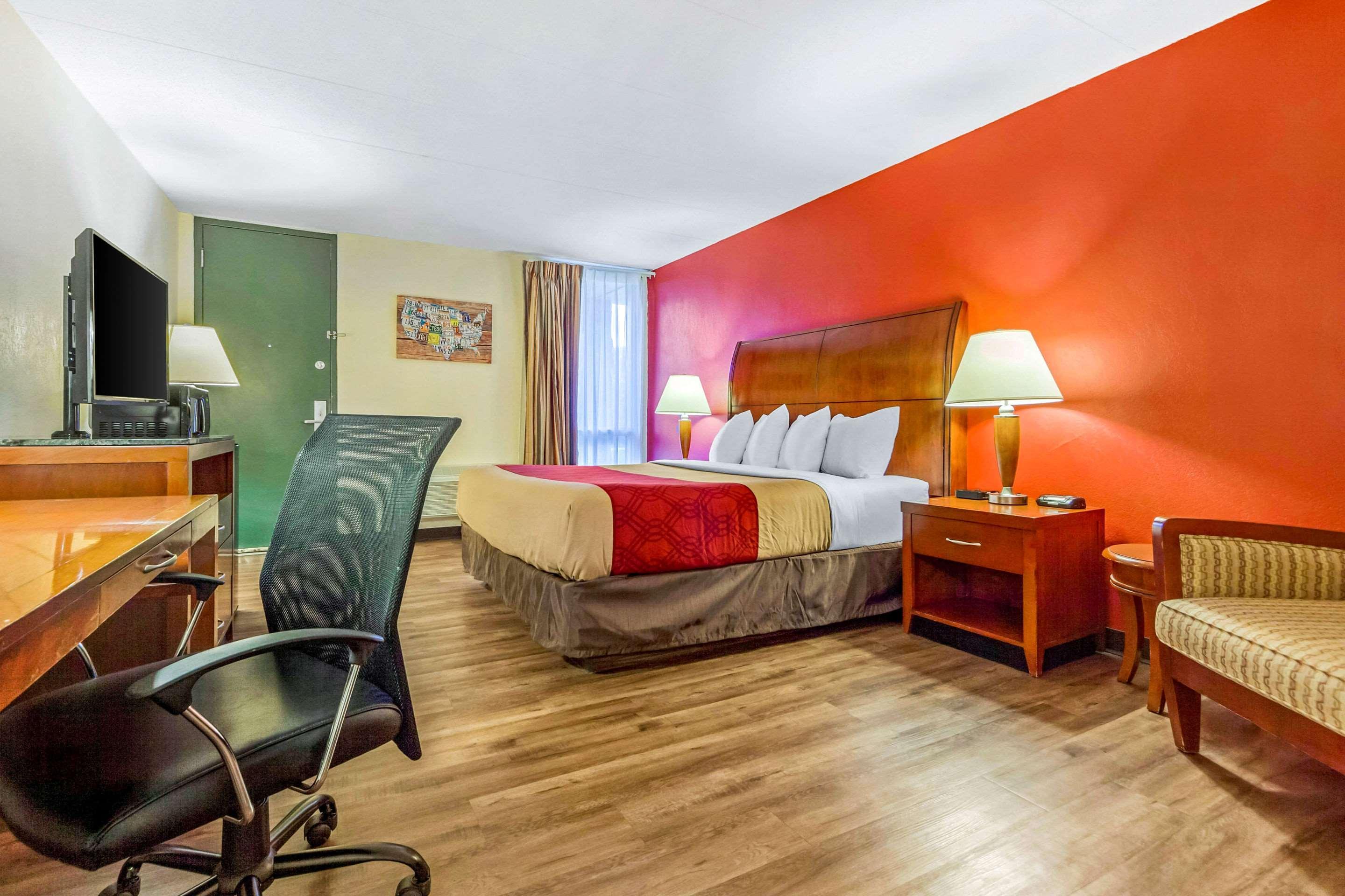 Econo Lodge Inn & Suites Brookings Exteriér fotografie