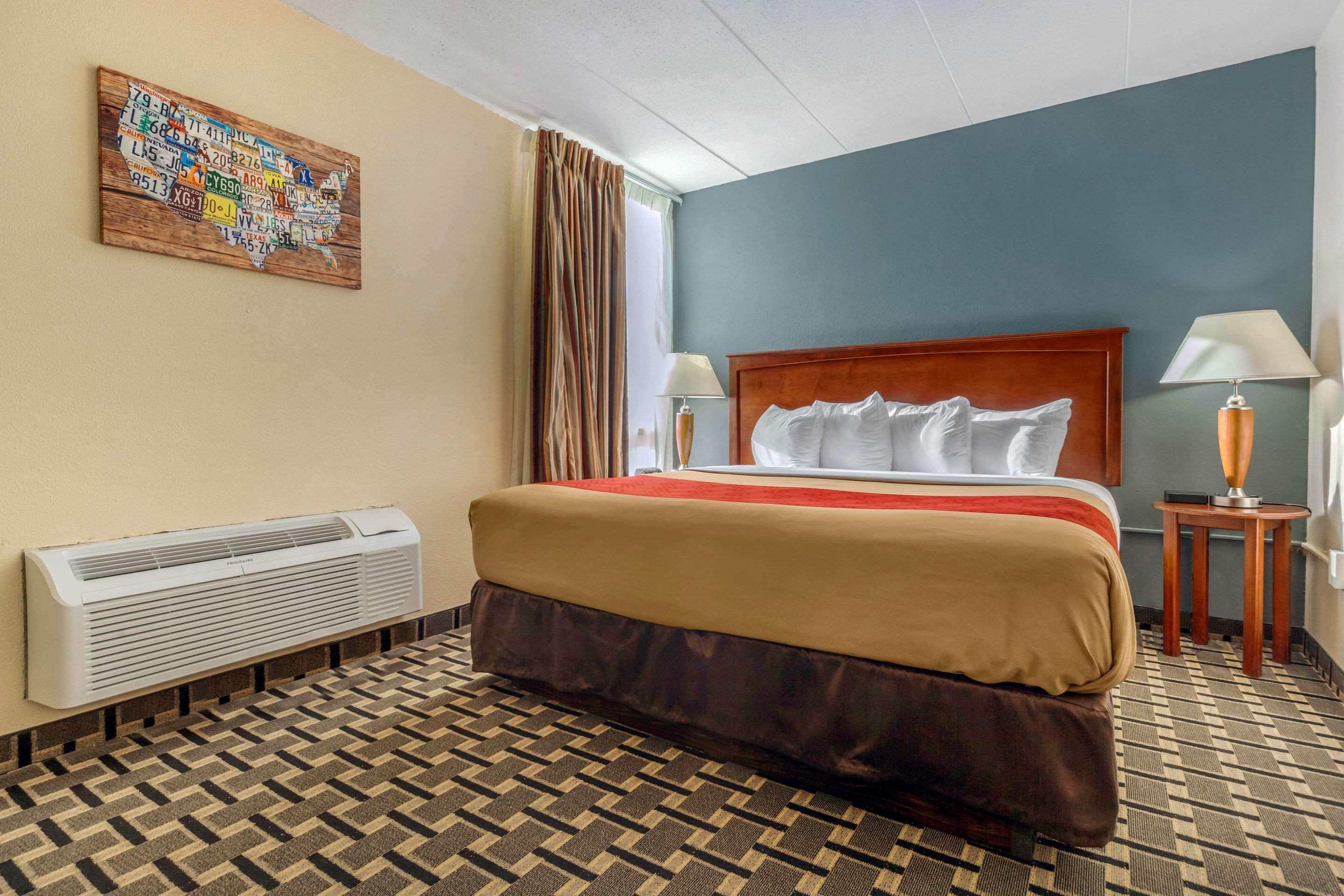 Econo Lodge Inn & Suites Brookings Exteriér fotografie