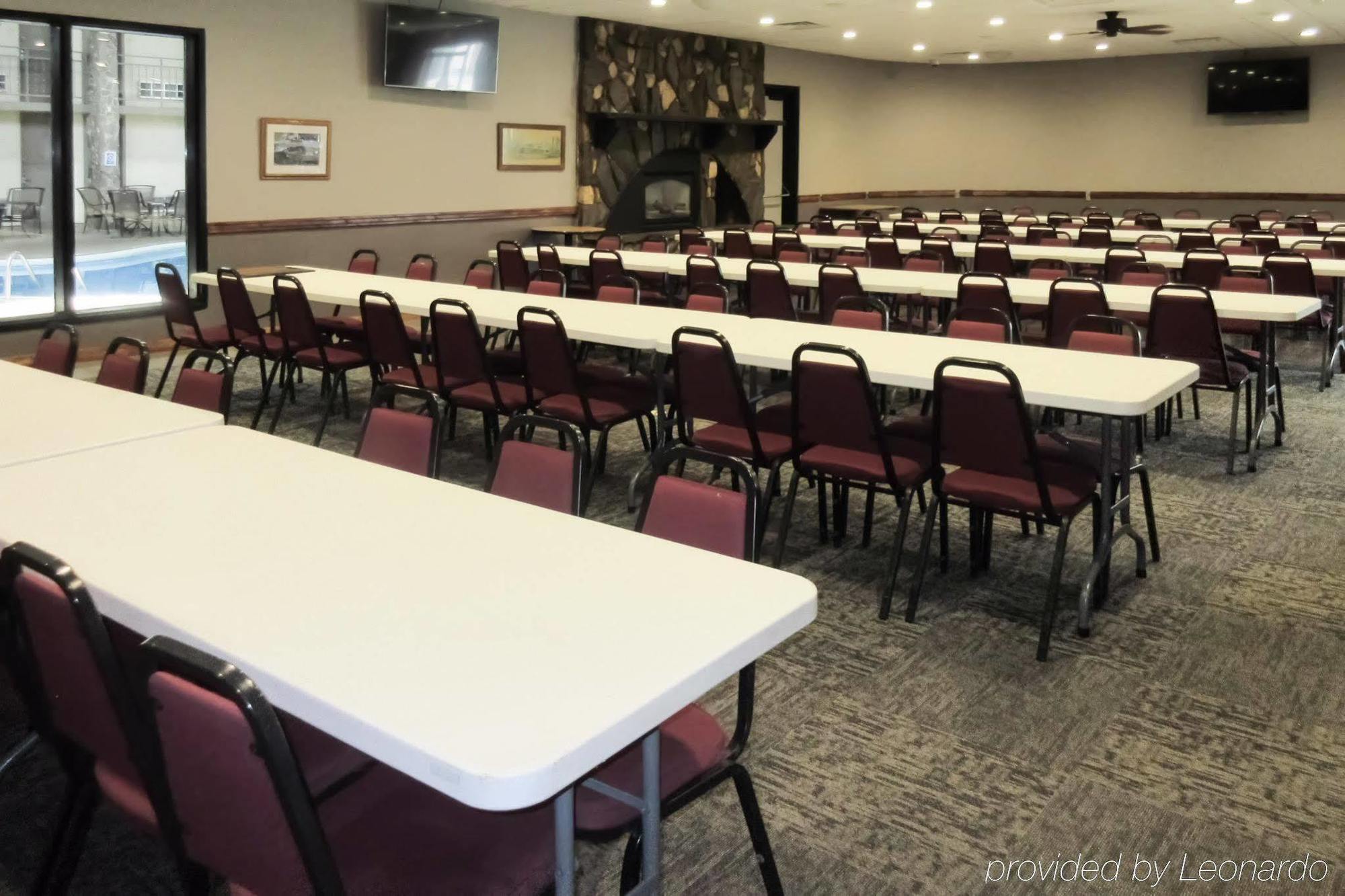 Econo Lodge Inn & Suites Brookings Exteriér fotografie